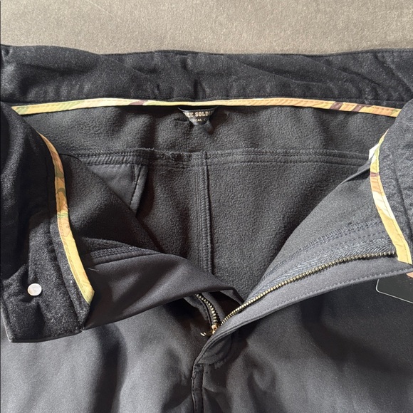 Men’s Free Soldier Soft Shell Fleece Lined Hiking Snow Pants Black 38x32 NWT - Picture 4 of 14